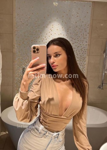 Аня, Г. Самара